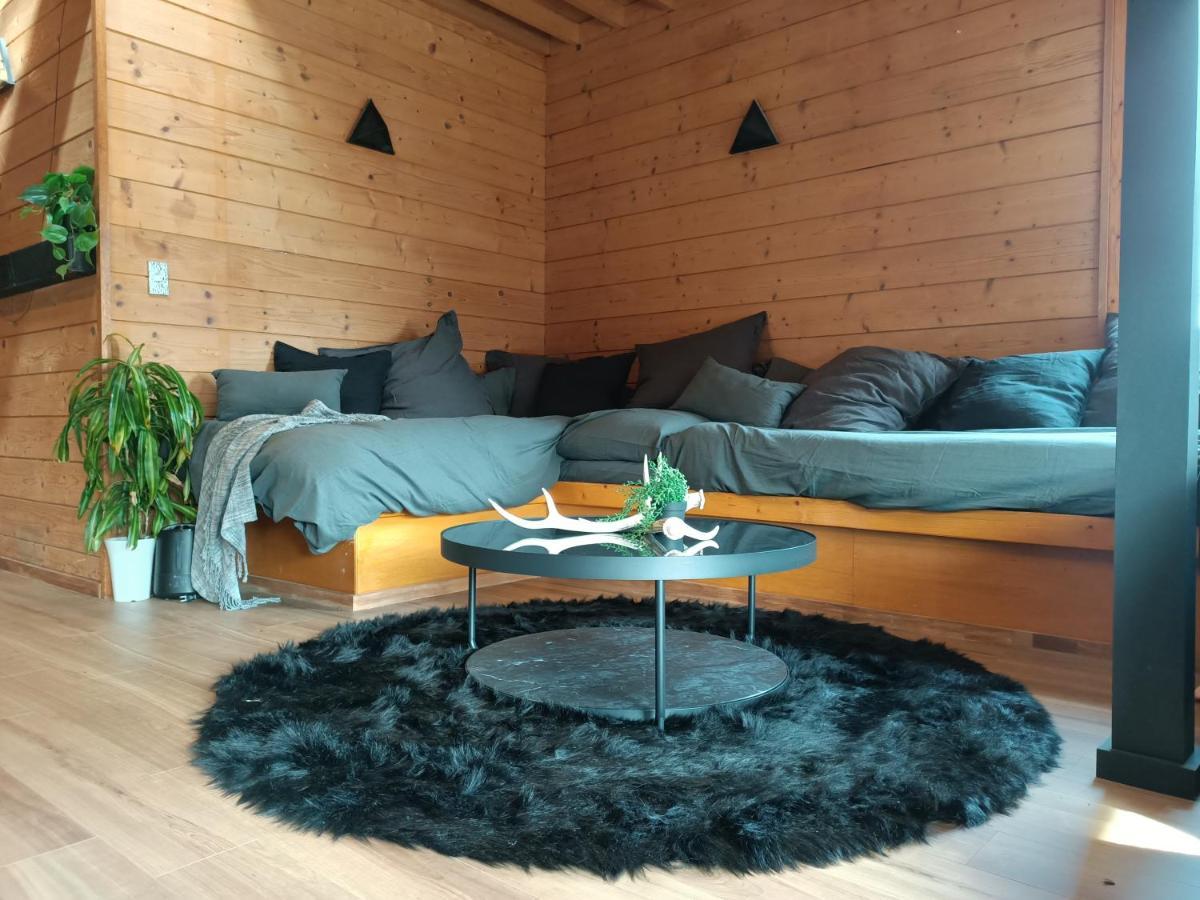 Hooting Owl Private Ski Chalet Niseko Exterior photo