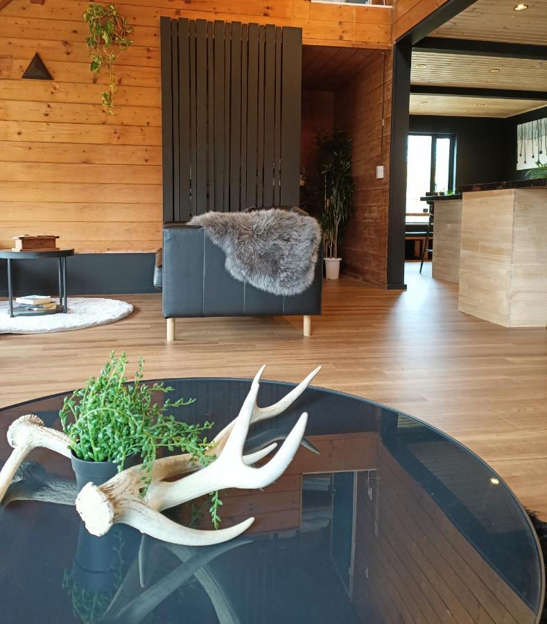 Hooting Owl Private Ski Chalet Niseko Exterior photo