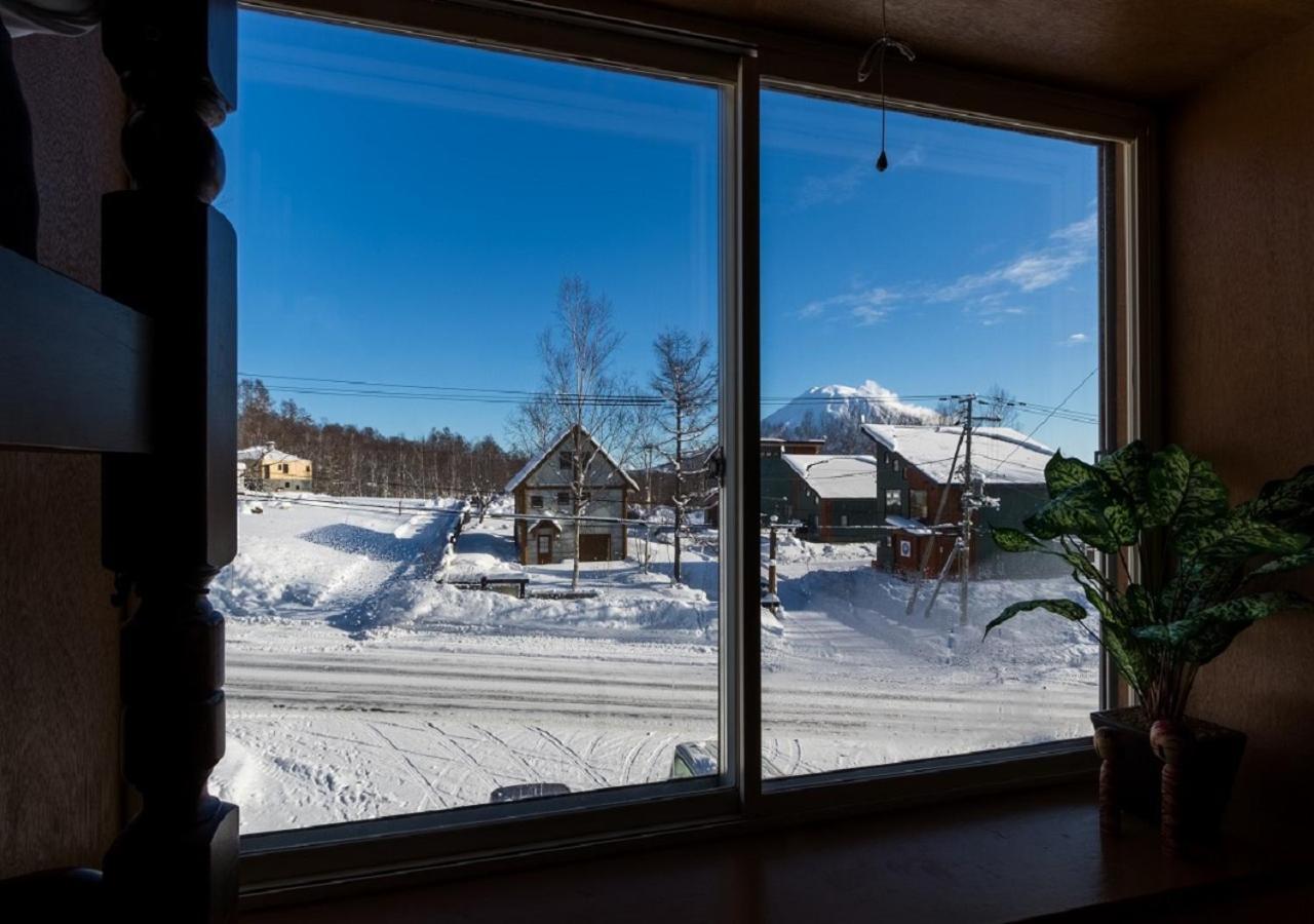 Hooting Owl Private Ski Chalet Niseko Exterior photo